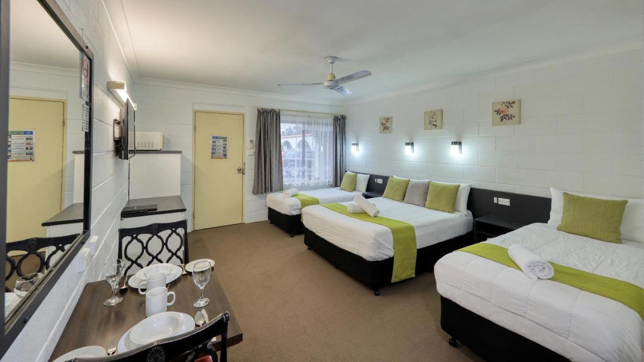 Azalea Motel Coonabarabran Eksteriør bilde