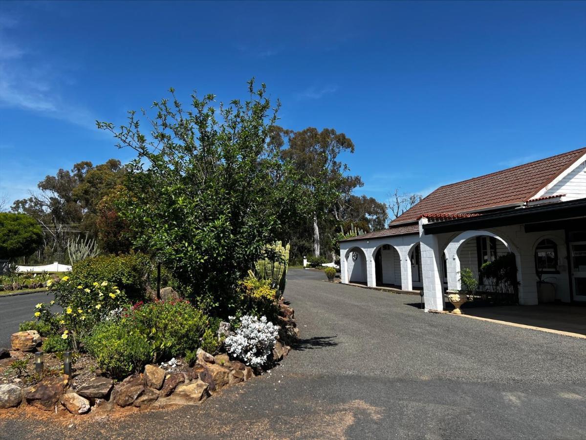Azalea Motel Coonabarabran Eksteriør bilde