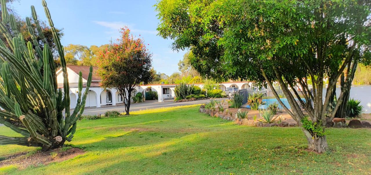 Azalea Motel Coonabarabran Eksteriør bilde